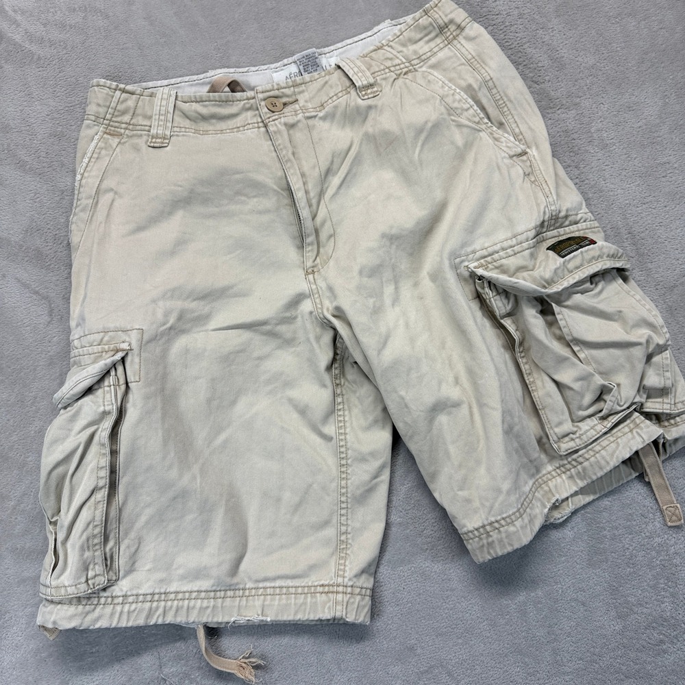 Vintage Aeropostale Shorts Men's 32 Cargo Y2K Khaki Utility Gorpcore 100% Cotton